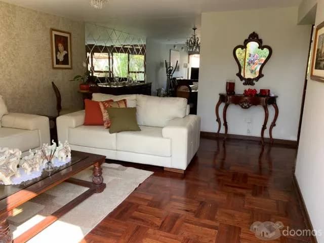 HERMOSA CASA EN SURCO DENTRO DE LA URB. HIGUERETA — foto 1
