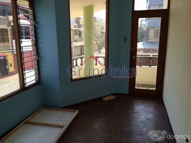 EXCELENTE CASA DE 02 PISOS EN ESQUINA — foto 8