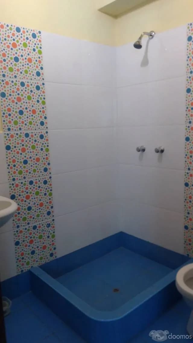 ALQUILER HABITACIONES CON BAÑO PROPIO e INCLUYE PISCINA — foto 5