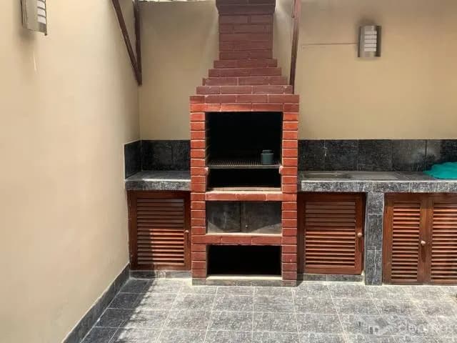 CASA EN LA MOLINA FRENTE A PARQUE — foto 3