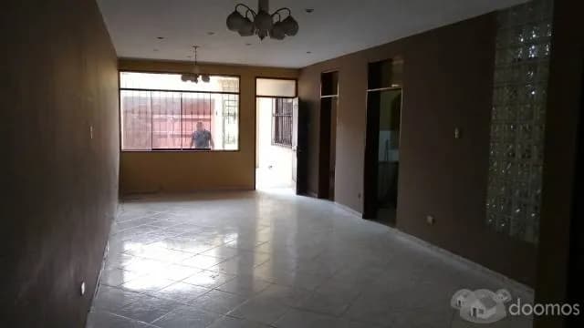 Departamento amplio en primer piso — foto 6