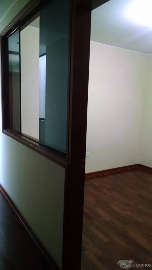SE ALQUILA DEPARTAMENTO AMPLIO Y MODERNO — foto 7