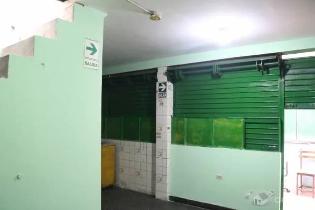 Local Comercial/ Almacén / Centro de Atención — foto 5