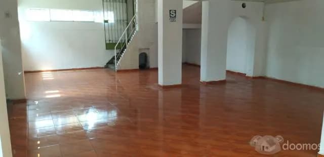 ALQUILER DE LOCAL COMERCIAL EN AV. CANEVARO DE 435 M2  S.J.M. — foto 4