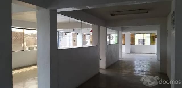 ALQUILER DE LOCAL COMERCIAL EN AV. CANEVARO DE 435 M2  S.J.M. — foto 6