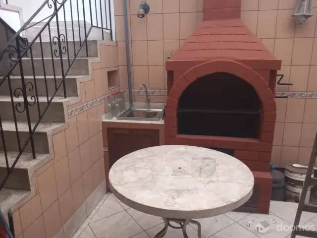 CASA LISTA PARA HABITAR  SE ALQUILA , IDEAL NEGOCIO SOBRE AVENIDA — foto 10