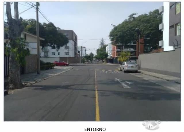 VENTA DE TERRENO EN LA AURORA DE MIRAFLORES — foto 2