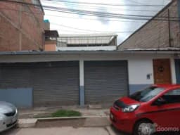 EN VENTA CASA EN URB. LOS NOGALES - SAN SEBASTIAN