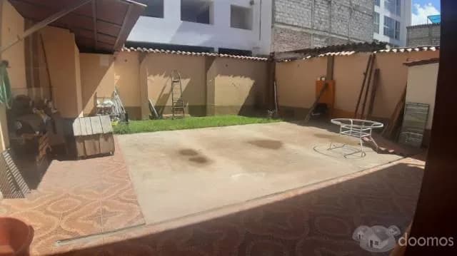 EN VENTA CASA EN MAGISTERIO I ETAPA — foto 14