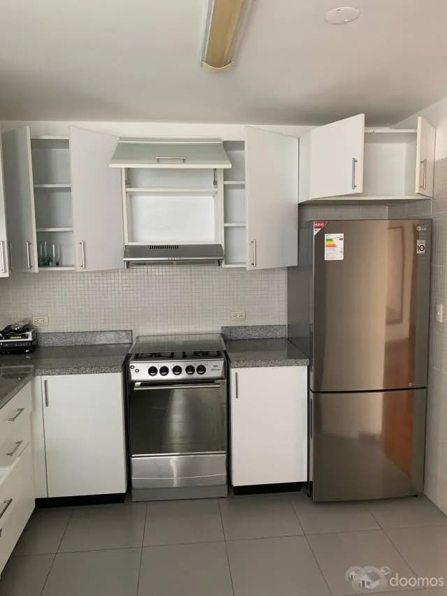 alquilo departamento sin amoblar 2 dormitorios en Miraflores — foto 1