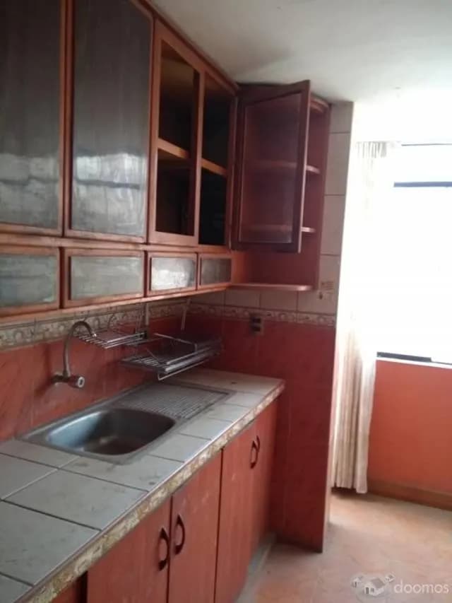 vendo casa 3 pisos en aplao 260,000 soles — foto 3