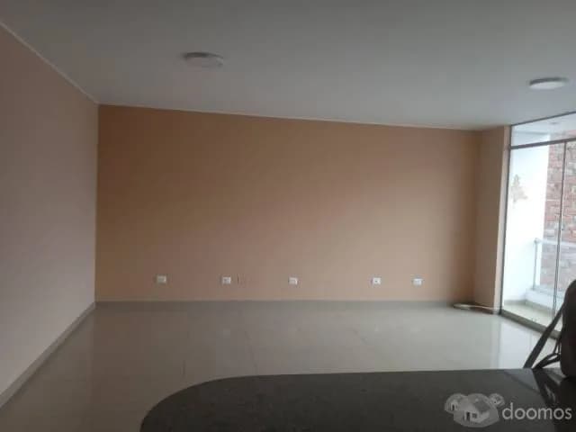 SE ALQUILA AMPLIO DEPARTAMENTO CERCA A PARQUE — foto 1