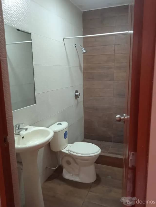 SE ALQUILA AMPLIO DEPARTAMENTO CERCA A PARQUE — foto 7