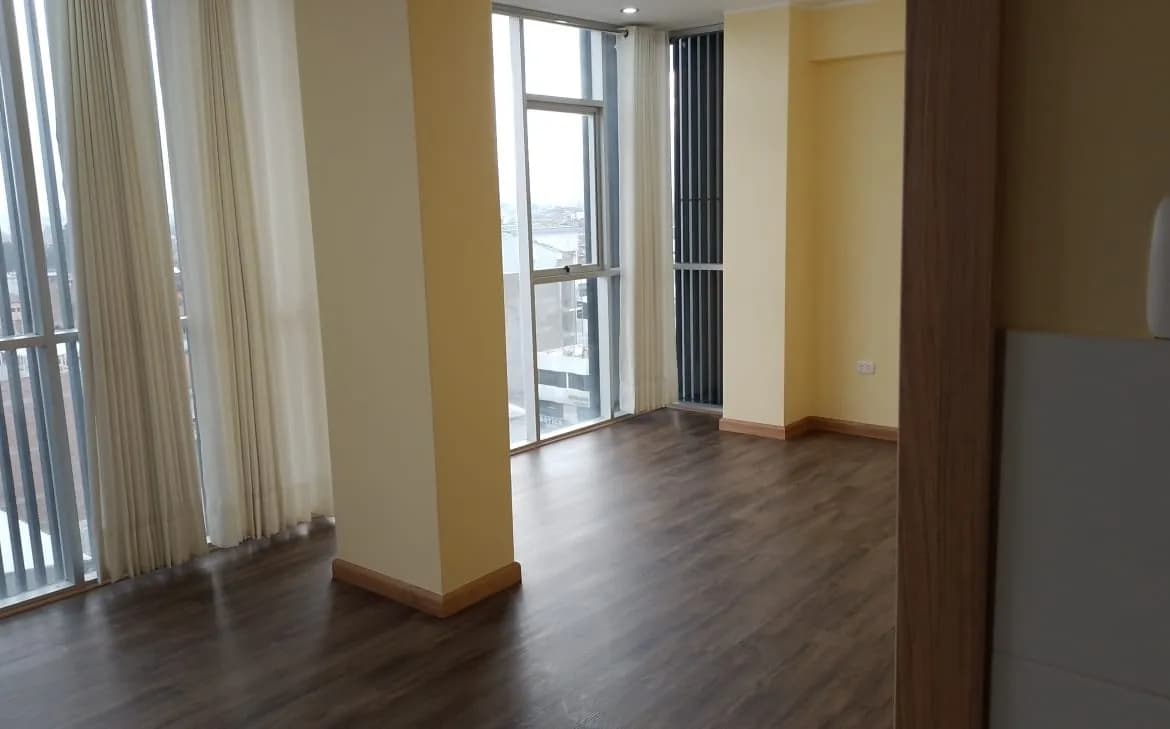 Se Alquila Departamento de 2 hab en Jr. Tacna en el Centro de Hyo — foto 1