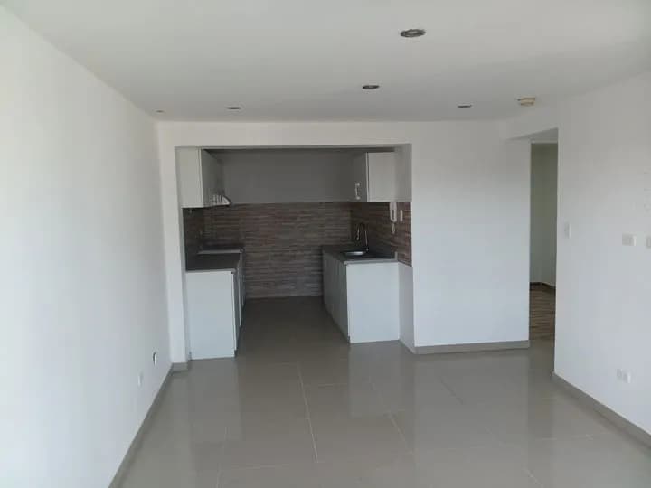 ALQUILO MODERNO DEPARTAMENTO BARRANCO — foto 4