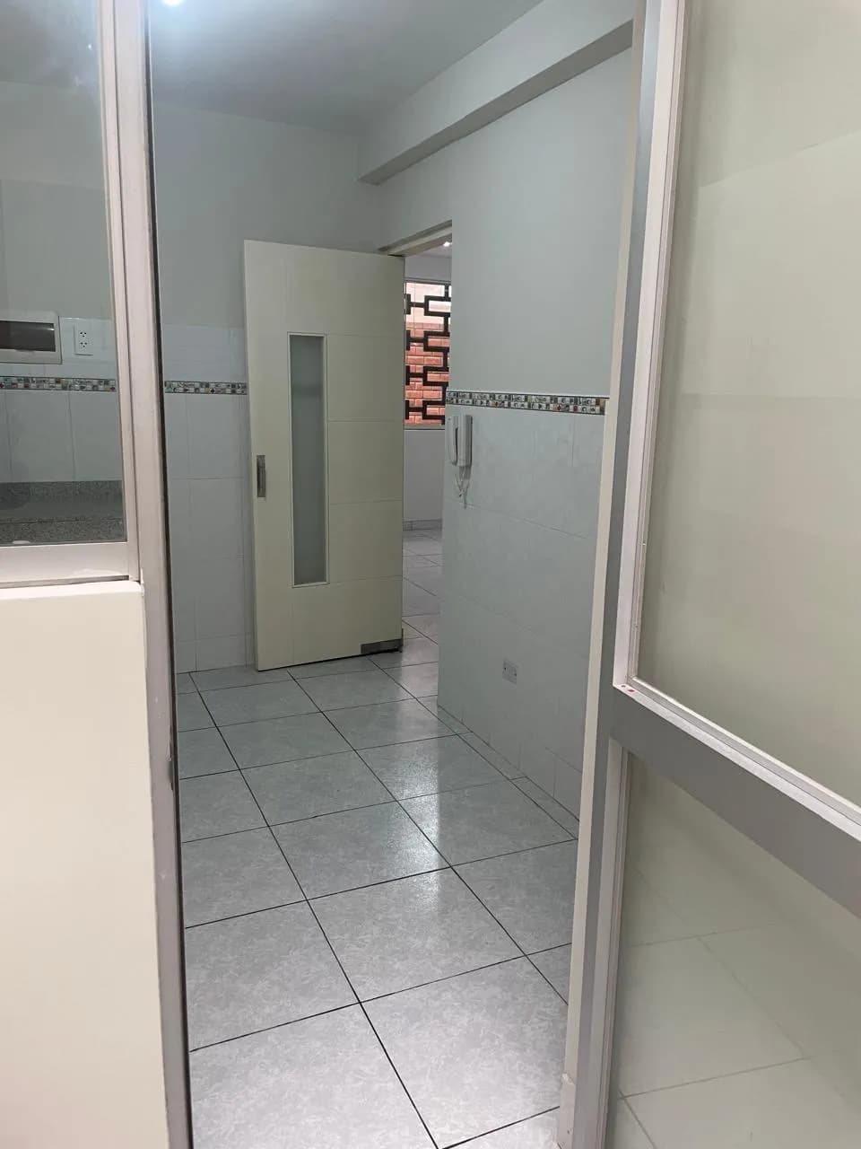Departamento surco cerca ovalo higuereta, frente universidad champagnat — foto 6