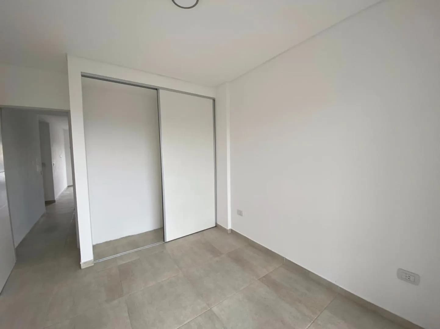 DEPARTAMENTO EN   LINCE  PARDO DE ZELA — foto 3