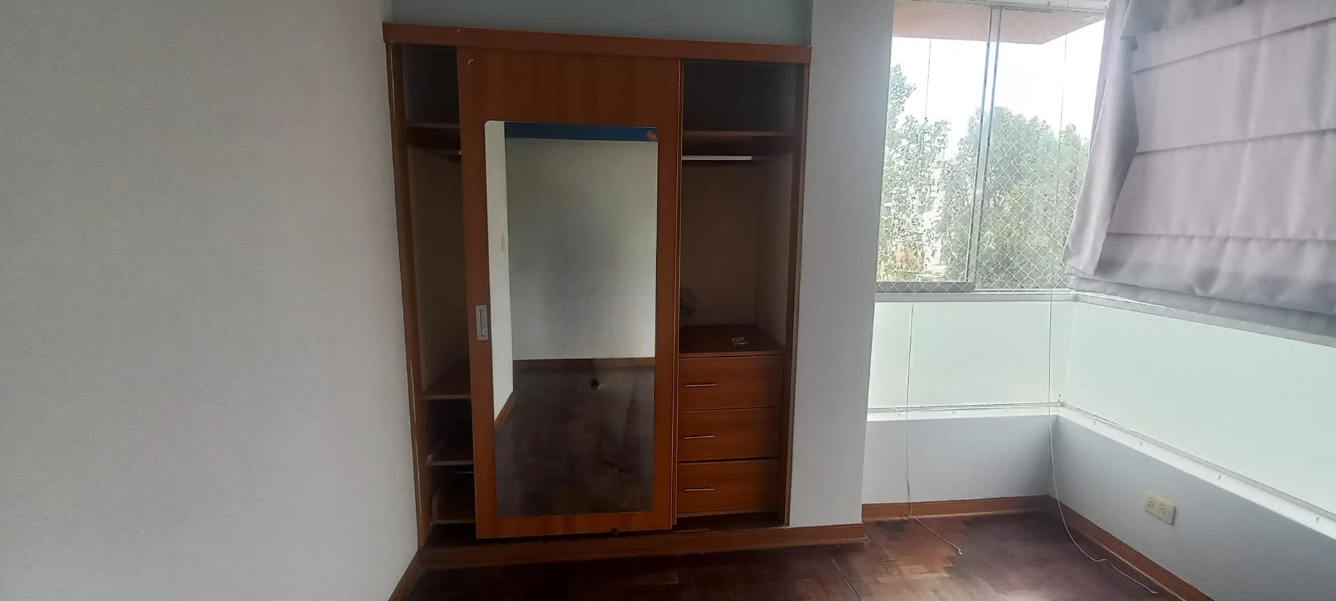 Depa 3 Dormitorios  Urb  Los Sauces — foto 3