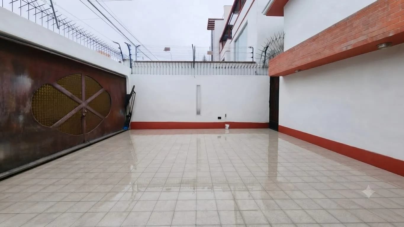 REMATO CASA SAN BORJA 300 mt2 2 PISOS — foto 5