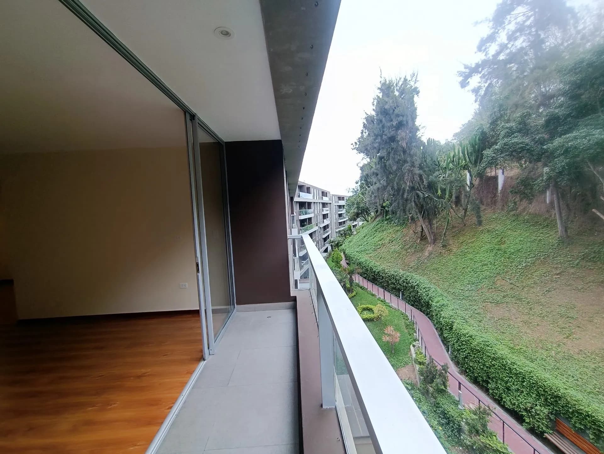 Alquilo Hermoso Departamento Surco - Loma Amarilla — foto 5