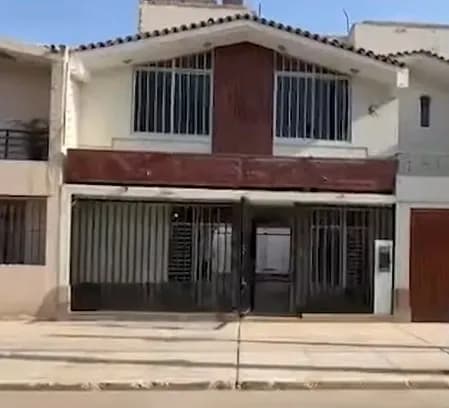 casa de 3 pisos con 5 habitaciones en chiclayo — foto 7