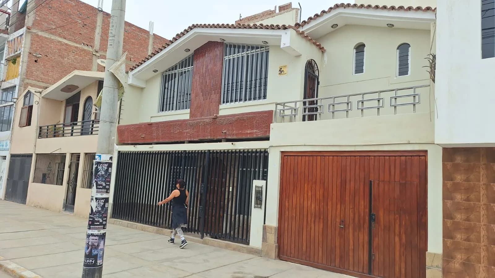 casa de 3 pisos con 5 habitaciones en chiclayo — foto 6