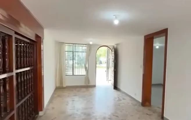 casa de 3 pisos con 5 habitaciones en chiclayo — foto 15