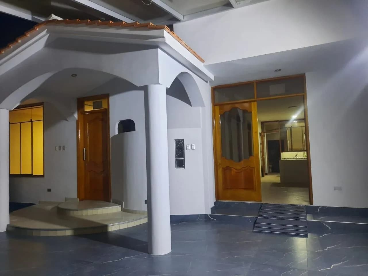 Casa 2 Piso Urb. Buenos Aires Nuevo Chimbote — foto 1