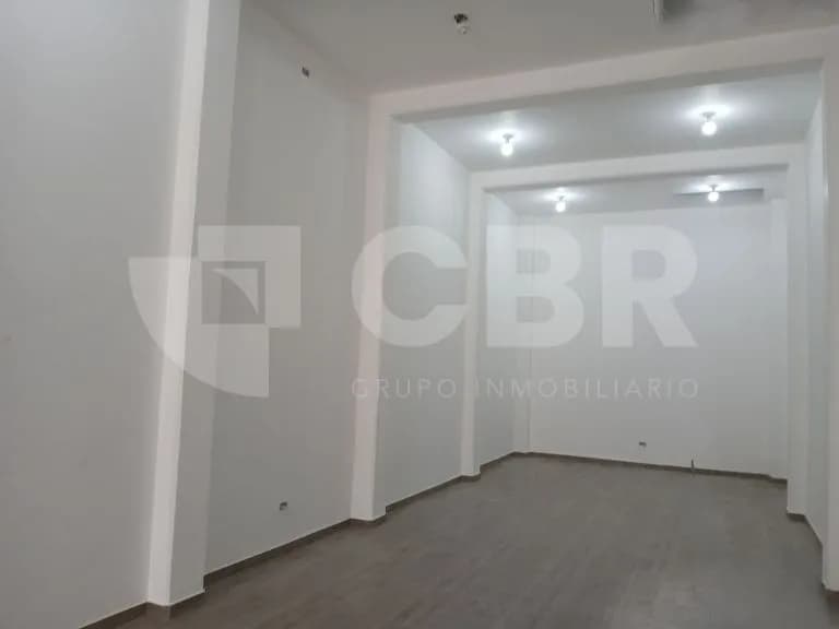 ALQUILER LOCAL COMERCIAL EN EL CALLAO — foto 6