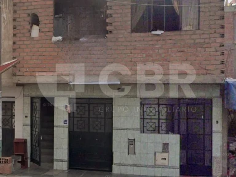 VENTA CASA COMO TERRENO EN LOS OLIVOS — foto 1