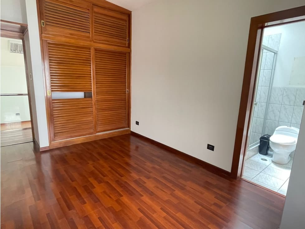 CASA EN VENTA CAYMA BAJA — foto 3