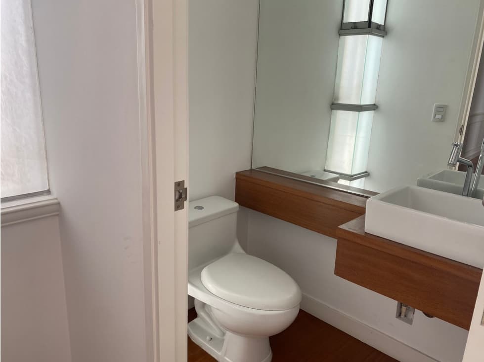 AMPLIO DÚPLEX EN MIRAFLORES — foto 4