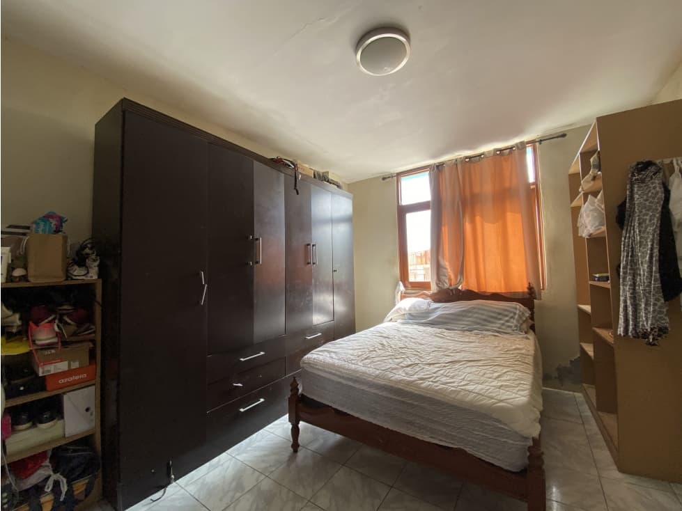 VENDO O ALQUILO AMPLIA CASA EN AV. SÁNCHEZ CERRO — foto 5