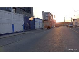 ALQUILO LOCAL COMERCIAL FRENTE A REAL PLAZA