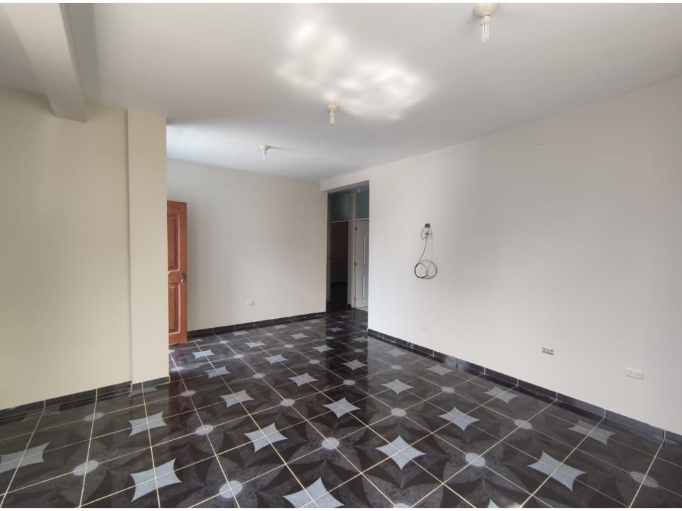 ALQUILO DEPARTAMENTO URB. SANTA MARIA - PIURA. — foto 4