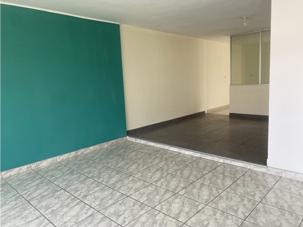 ALQUILO AMPLIO DEPARTAMENTO EN 2do PISO — foto 5