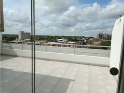 VENDO LINDOS DUPLEX EN MIRAFLORES. C .C