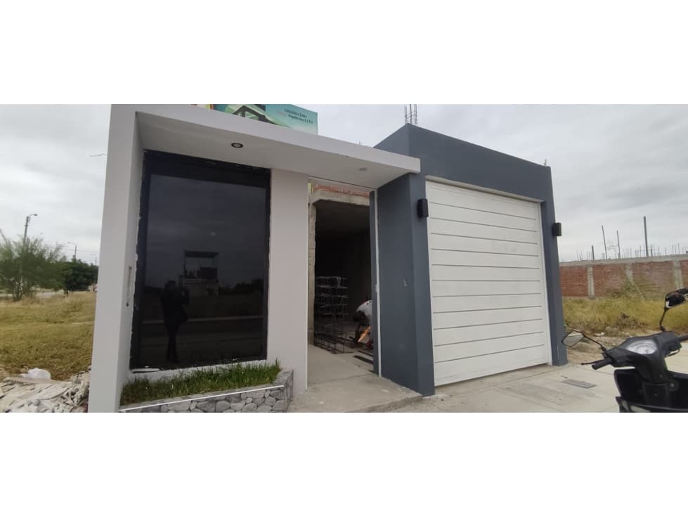 VENDO CASA SEMI CONSTRUIDA EN BOULEVARD PARK — foto 1