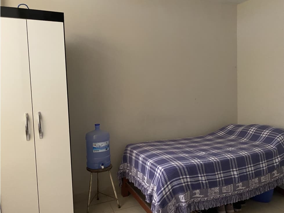 ALQUILO DEPARTAMENTO EN LOS ROSALES — foto 5