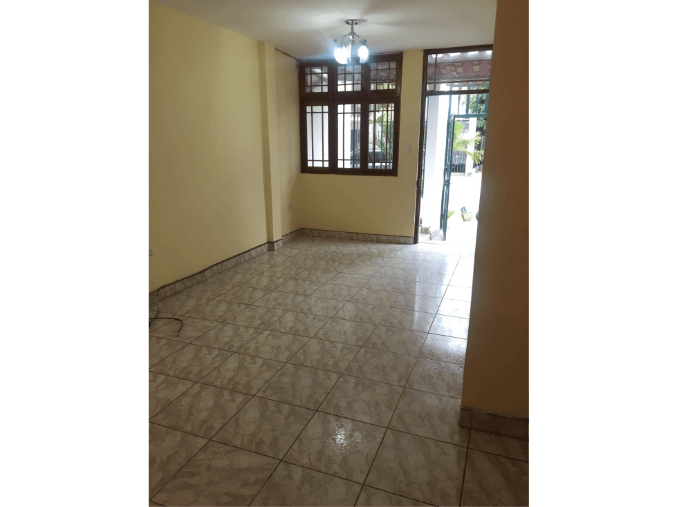 ALQUILO AMPLIO DEPA 1er PISO EN SANTA MARIA — foto 3