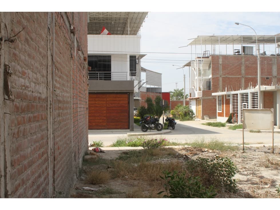 VENDO TERRENO EN LAS CASUARINAS III — foto 3