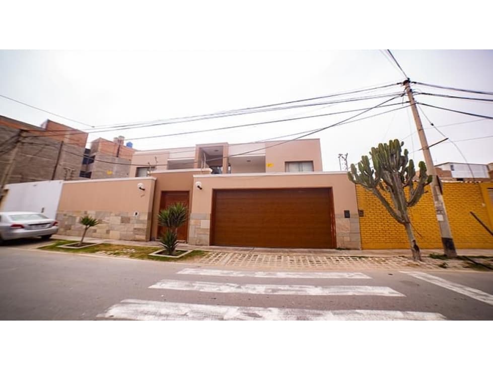 Casa de Playa 3 Pisos en Venta - Lambayeque - Pimentel — foto 1