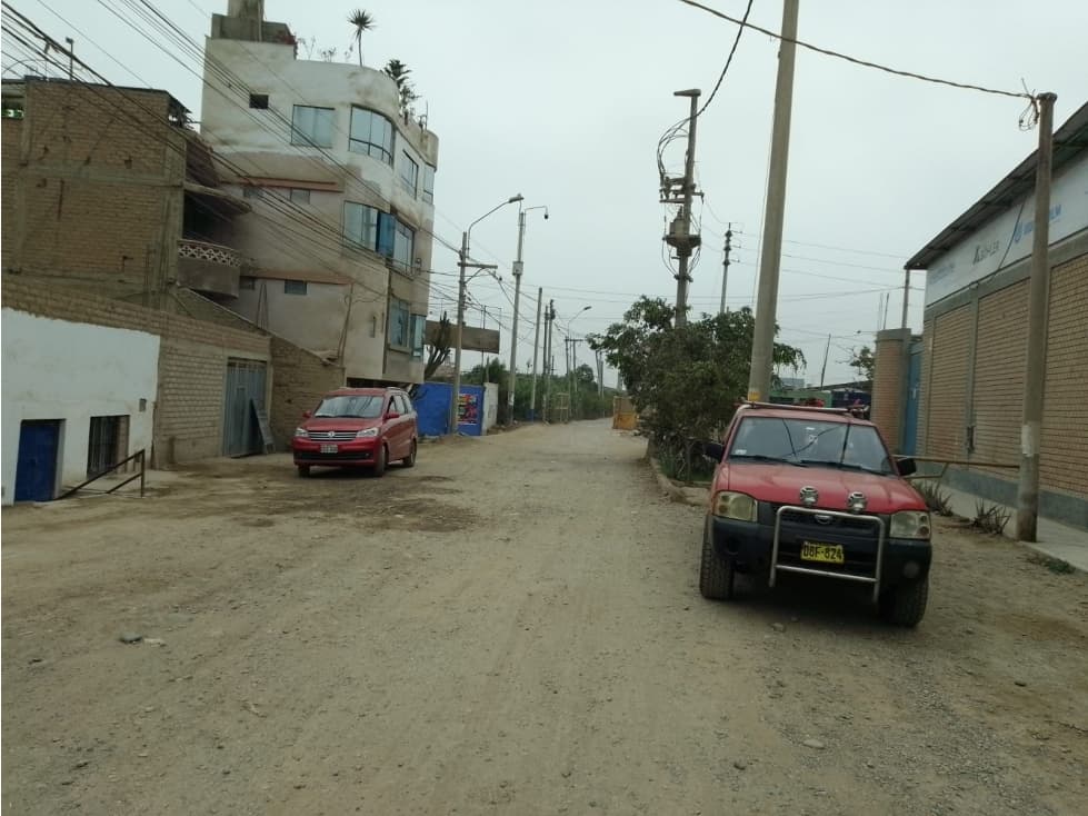 VENDO LOCAL INDUSTRIAL DE ESTRENO 1000M2 EN CARABAYLLO — foto 3