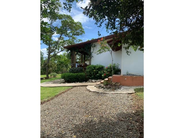 HACIENDA LA PONDEROSA EN VENTA