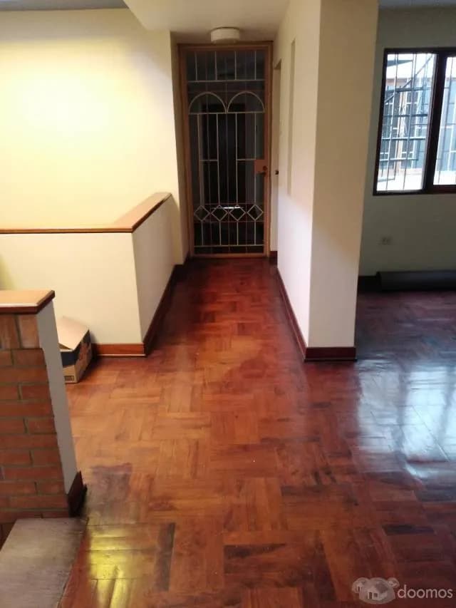 Vendo Edificio con local comercial y oficinas en Jr. independencia cerca Plaza de Armas — foto 1