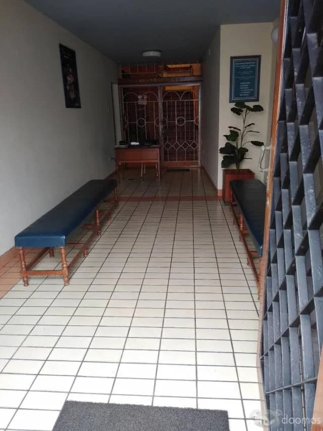 Vendo Edificio con local comercial y oficinas en Jr. independencia cerca Plaza de Armas — foto 12