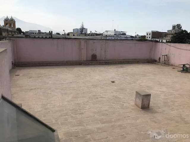 Vendo Edificio con local comercial y oficinas en Jr. independencia cerca Plaza de Armas — foto 6