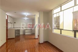 Departamento¡Alquilo Mini Departamento En Los Olivos – S/ 900!
