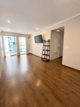 Alquilo departamento en la cuadra 2 de la Av. El Ejército en Magdalena del Mar